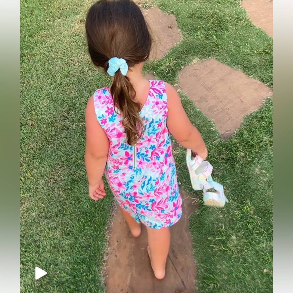 Tommy Bahama Retro kids dress , Hawaiian/floral print